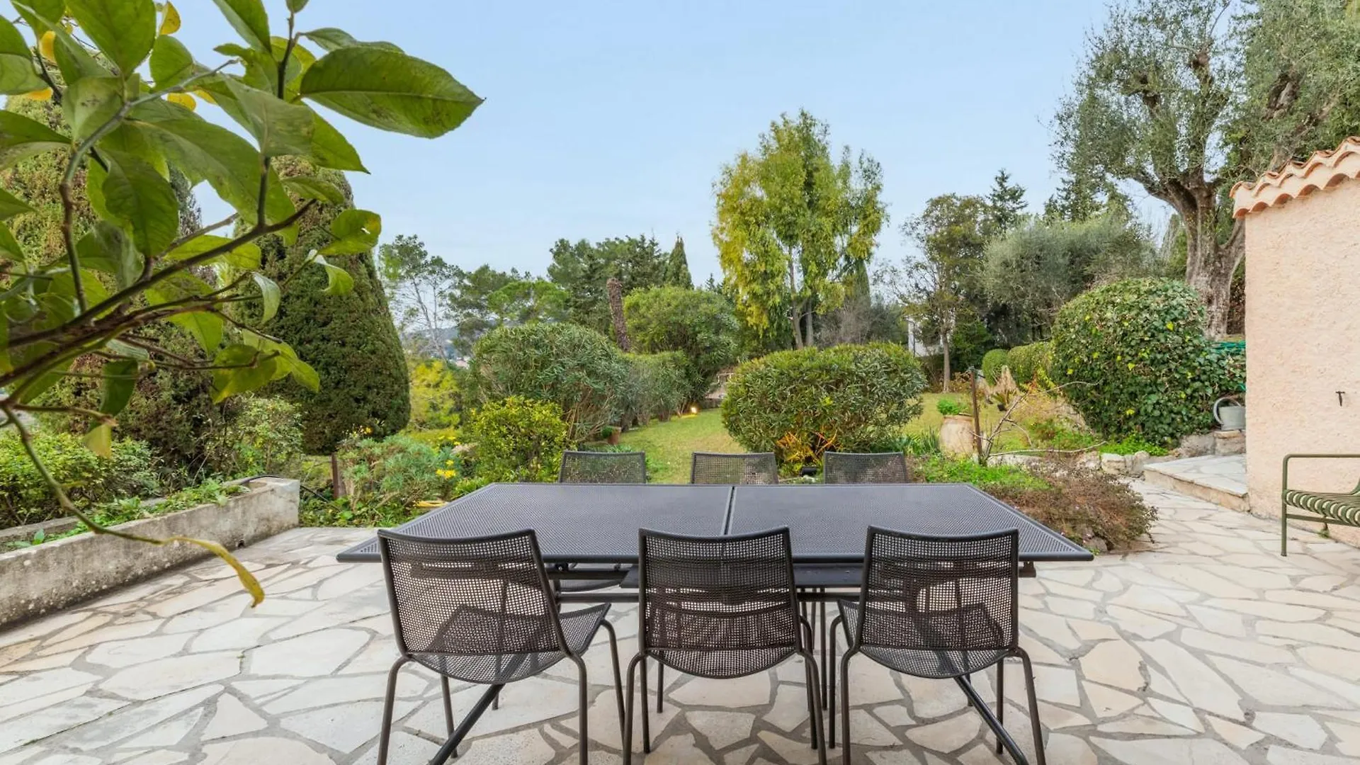 Villa La Mauvaise Herbe - Welkeys Mougins