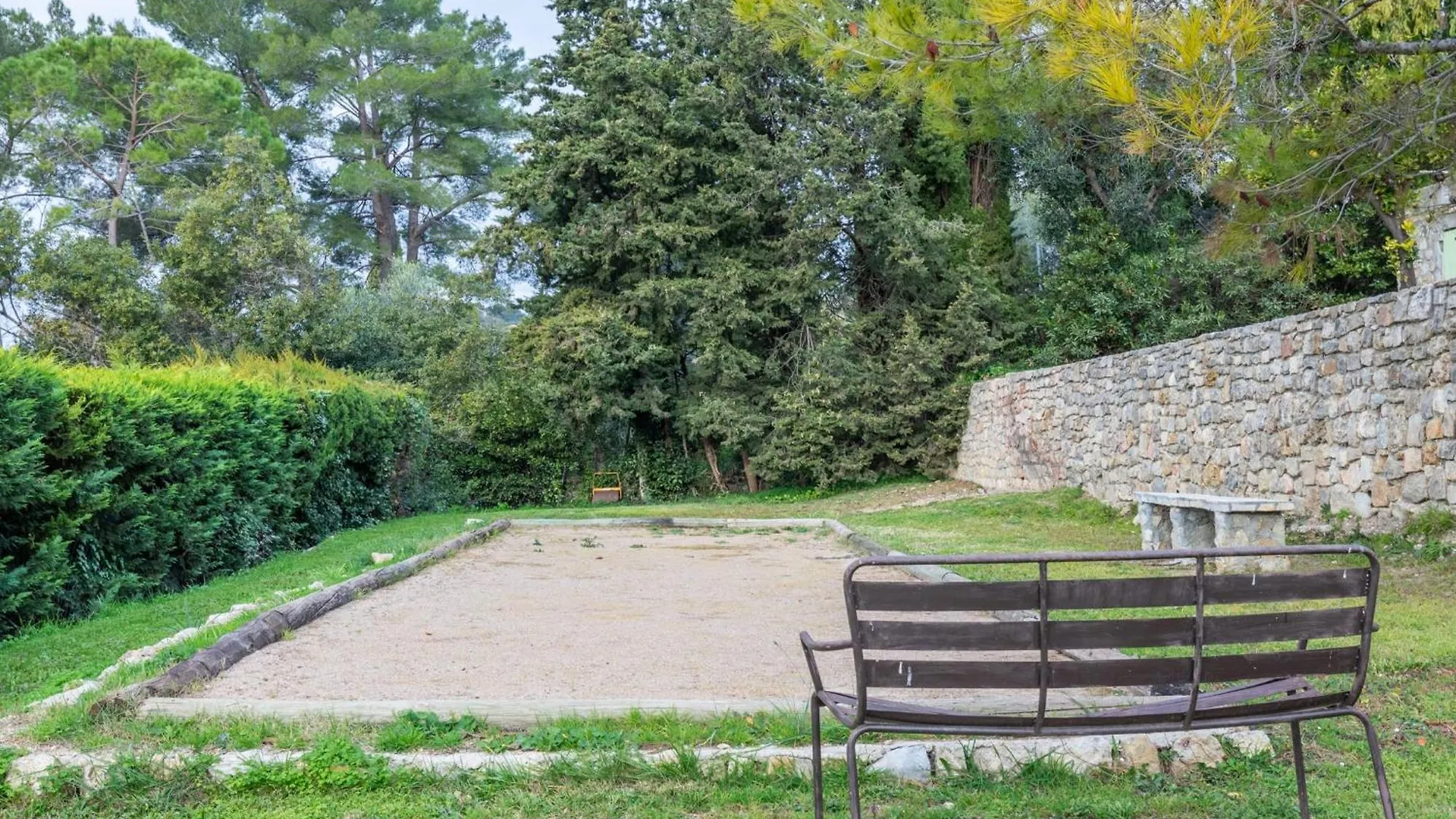 Villa La Mauvaise Herbe - Welkeys Mougins 0*,  Francia
