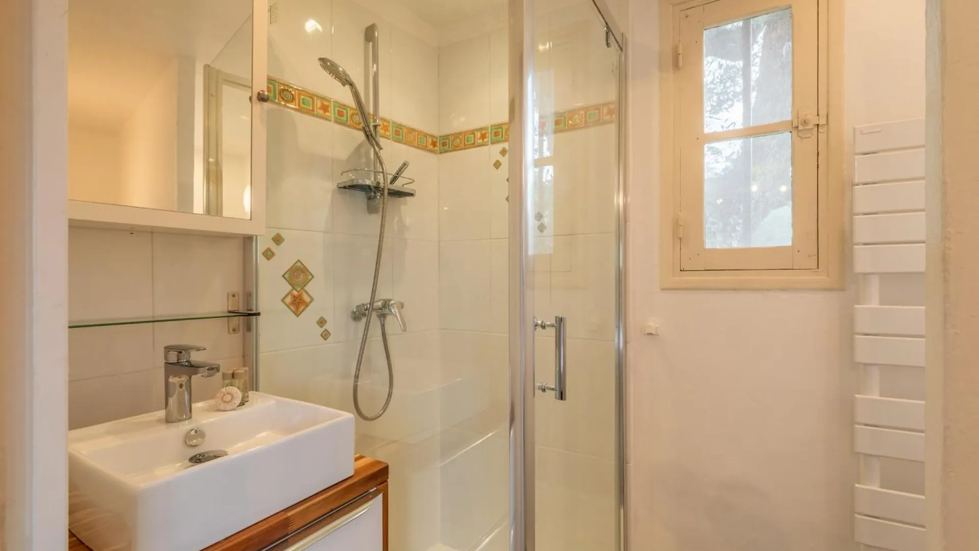 Villa La Mauvaise Herbe - Welkeys Mougins