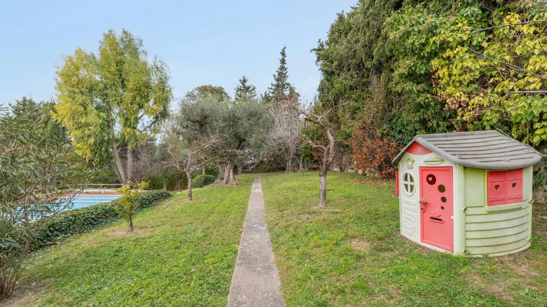 Villa La Mauvaise Herbe - Welkeys Mougins